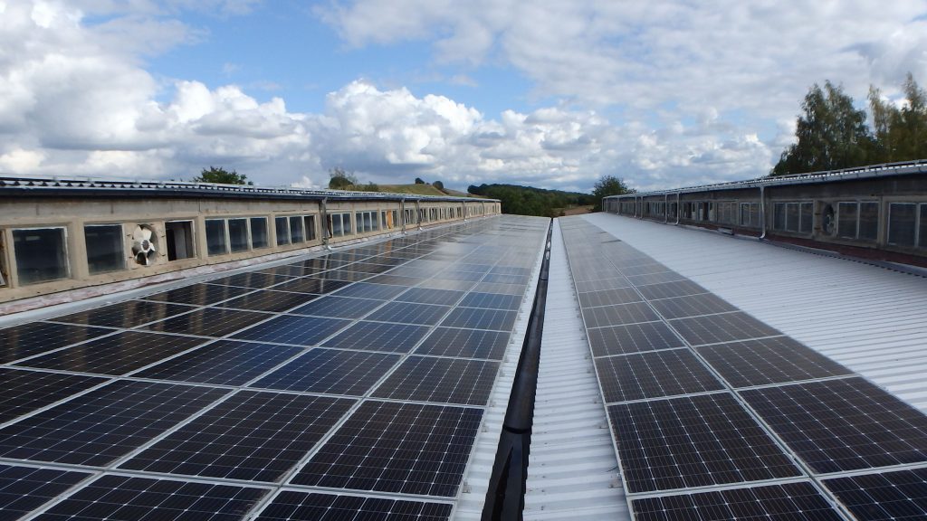 Dachanlage mit 94 kWp